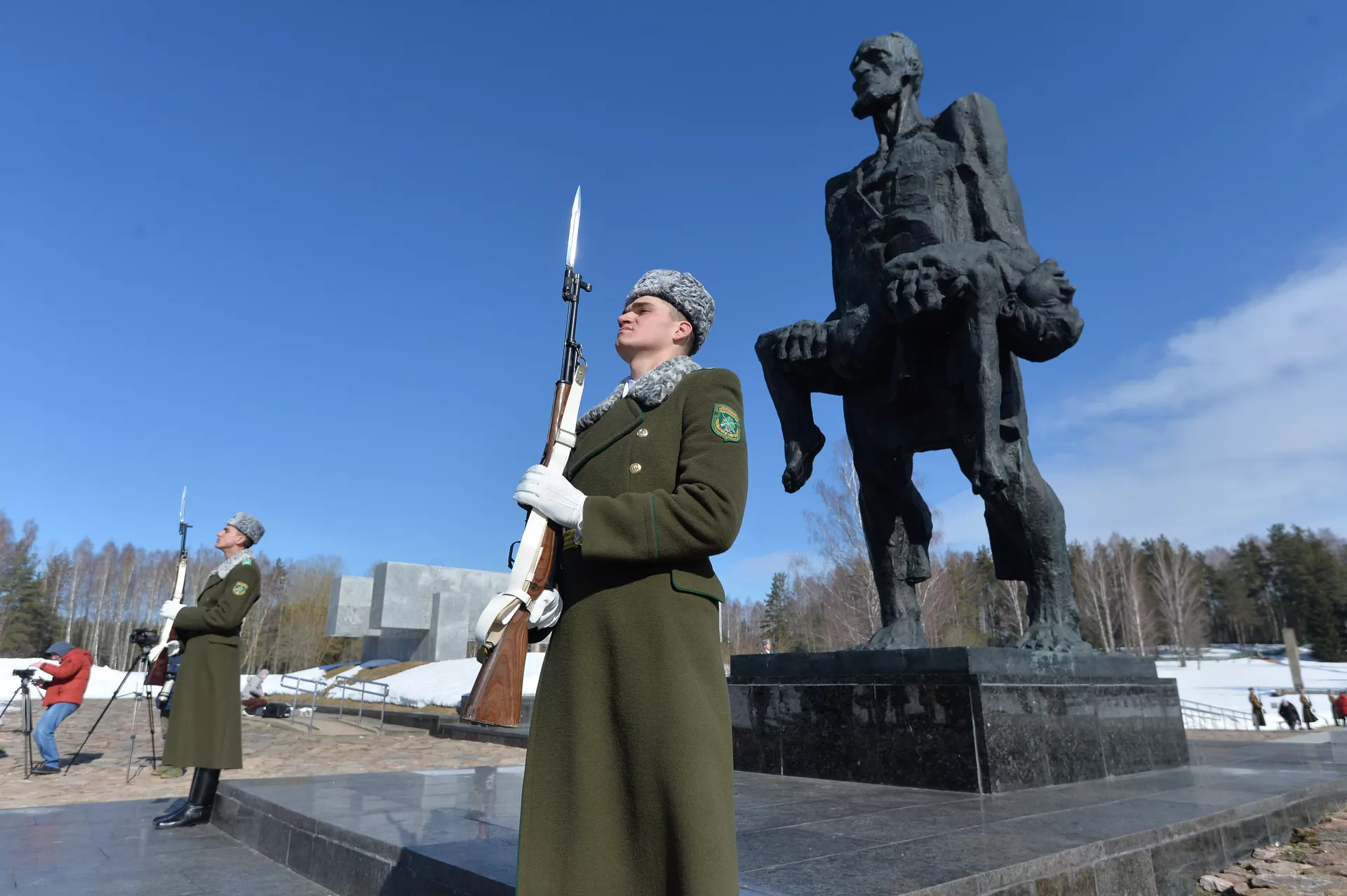 Мемориальный комплекс Хатынь, митинг – реквием Хай ніколі не змоўкнуць Хатыні званы - Sputnik Беларусь, 1920, 27.12.2024