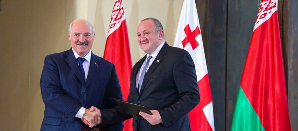 Президенты Беларуси и Грузии, Александр Лукашенко и Георгий Маргвелашвили - Sputnik Беларусь