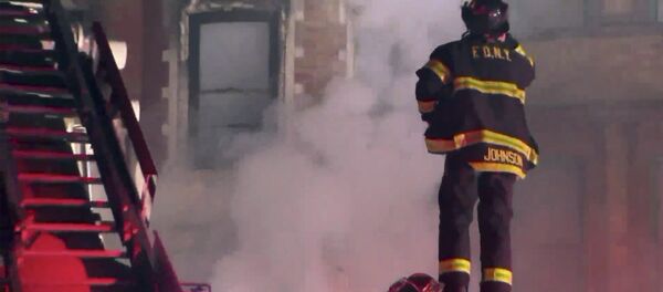 Пожарный в Нью-Йорке - Sputnik Беларусь