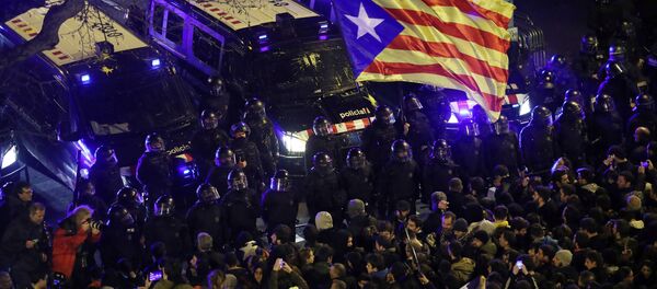 Протесты в Барселоне - Sputnik Беларусь