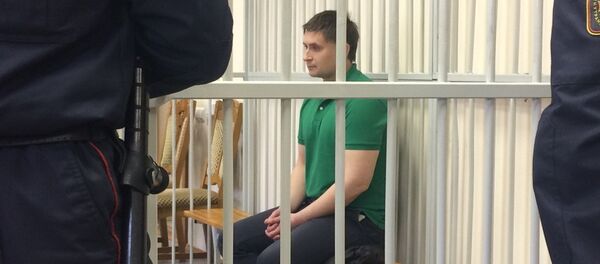 Обвиняемый Юрий Иванов в суде - Sputnik Беларусь