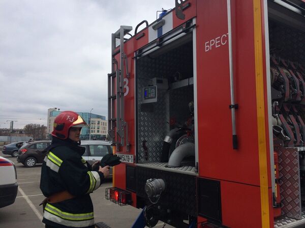 Проверка торгового центра показала: необходимость протестировать крупные объекты на пожаробезопасность есть - Sputnik Беларусь