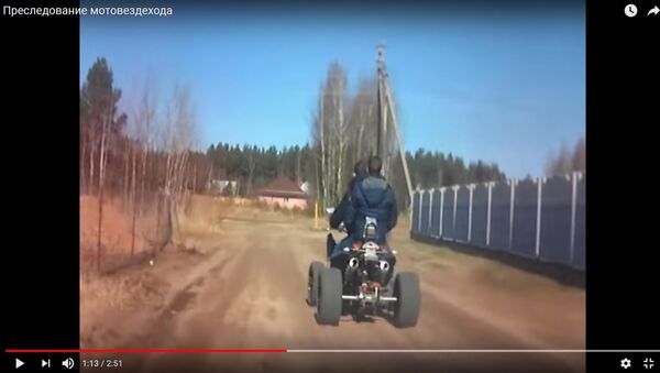 ГАИ опубликовала видео преследования крутяка на квадроцикле - Sputnik Беларусь