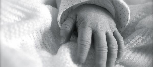 Рука новорожденного - Sputnik Беларусь