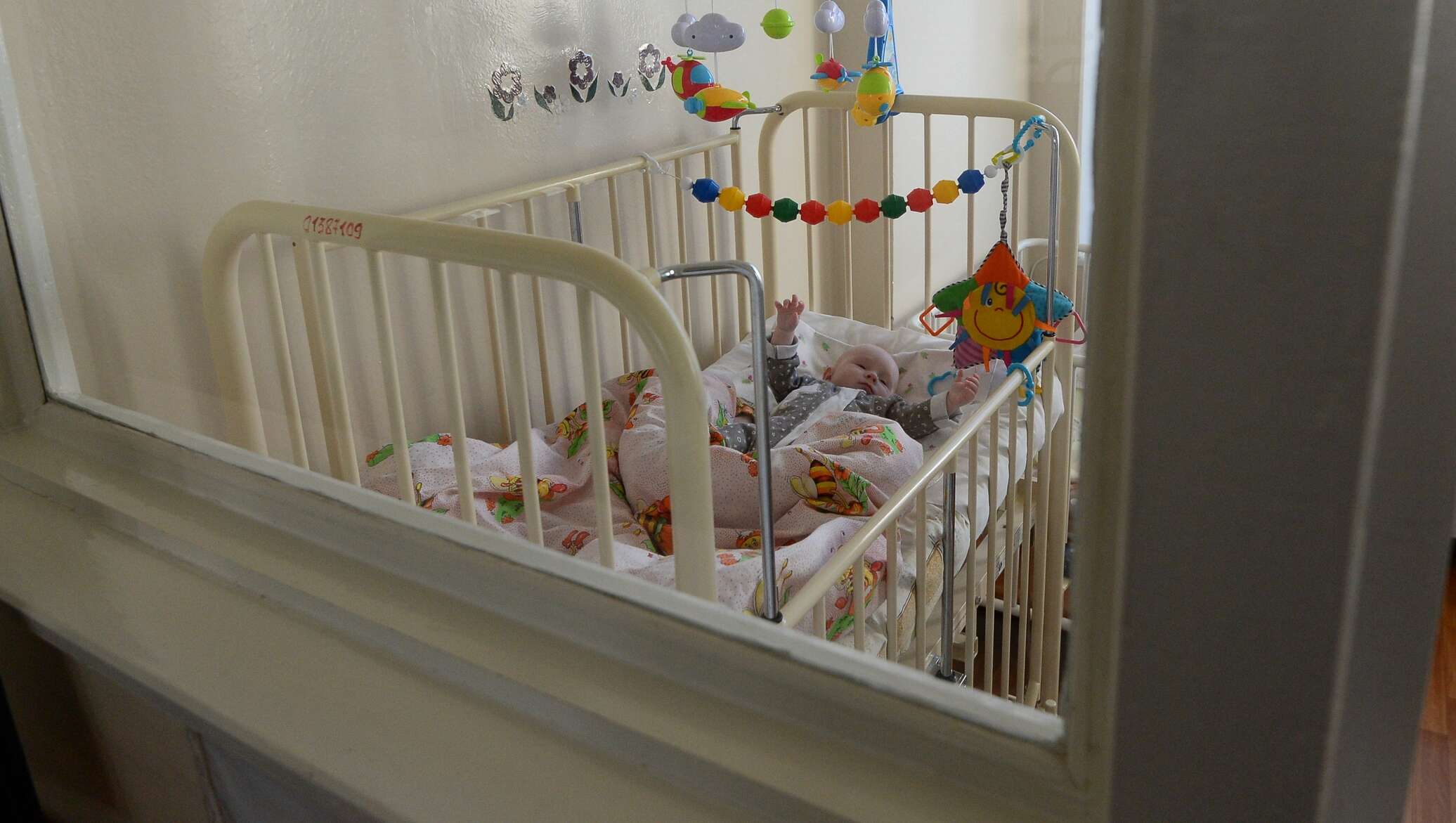 Дети в доме малютки новорождённые Здоровые