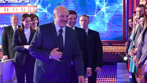 Президент Беларуси Александр Лукашенко на встрече с госСМИ - Sputnik Беларусь