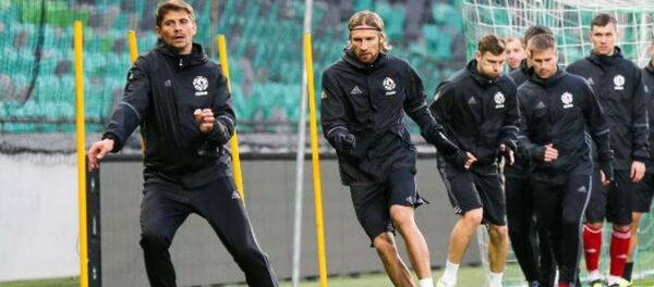 Сборная Беларуси по футболу на тренировке - Sputnik Беларусь