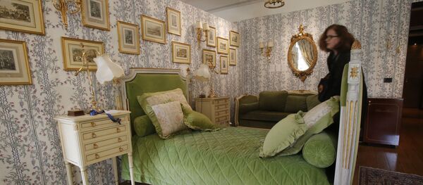 Парижский Hotel Ritz продает с аукциона мебель и предметы интерьера - Sputnik Беларусь