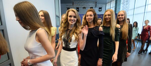 Финалистки конкурса Мисс Беларусь начали готовиться к шоу - Sputnik Беларусь