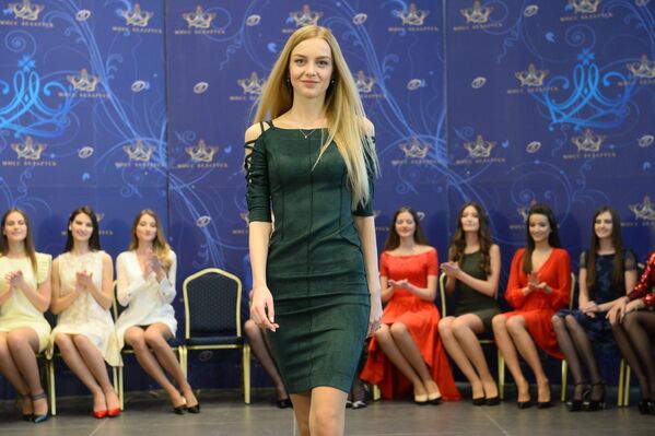 Финалистки конкурса Мисс Беларусь начали готовиться к шоу - Sputnik Беларусь