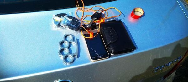 Обнаруженный у байкера кастет - Sputnik Беларусь