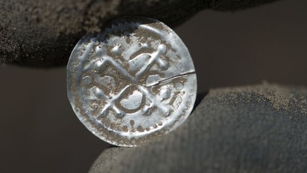 Древняя датская монета - Sputnik Беларусь