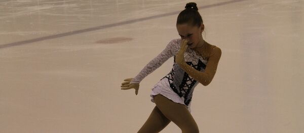 Несмотря на то, что фигурное катание в Витебске не самый развитый вид спорта, по нему проводятся крупные соревнования среди детей - Sputnik Беларусь