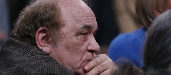 Полковник в отставке, военный обозреватель Комсомольской правды Виктор Баранец - Sputnik Беларусь