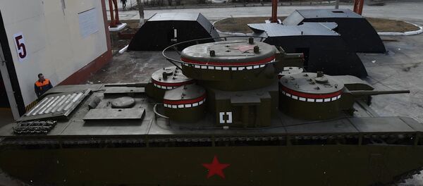 На Урале восстановили многобашенный банк Т-35 - Sputnik Беларусь