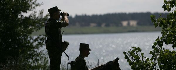 Пограничники на границе - Sputnik Беларусь