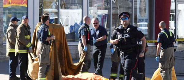 Наезд на пешеходов в Торонто - Sputnik Беларусь