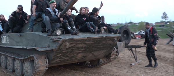 Ночные волки прибыли на Линию Сталина - Sputnik Беларусь