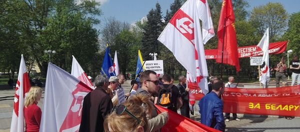 Митинг независимых профсоюзов проходил в Киевском сквере Митинг независимых профсоюзов проходил в Киевском сквере - Sputnik Беларусь