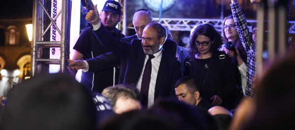 Митинг сторонников оппозиции после выборов премьер-министра в Армении - Sputnik Беларусь