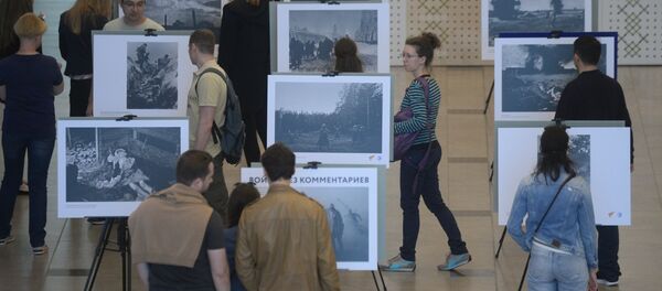 Выстава Вайна. Без каментароў адкрылася ў ТРЦ Galleria Minsk Выстава Вайна. Без каментароў адкрылася ў ТРЦ Galleria Minsk - Sputnik Беларусь