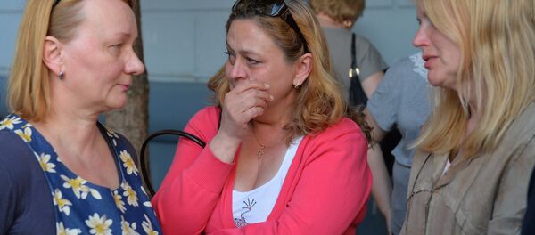 Матери осужденных у Администрации - Sputnik Беларусь