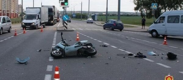 От полученных в результате столкновения травм, водитель скутера скончался на месте - Sputnik Беларусь