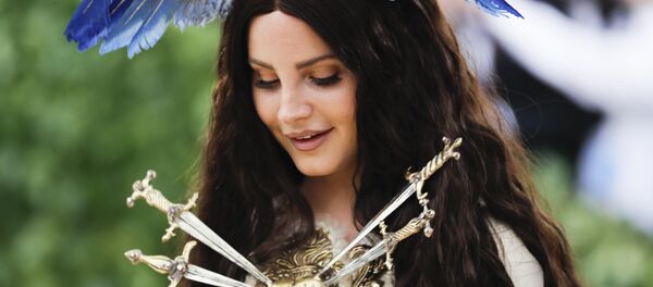 Met Gala 2018: Божественные тела: мода и католическое воображение - Sputnik Беларусь