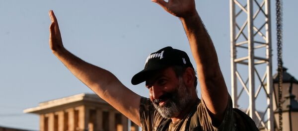 Новый премьер-министр Армении Никол Пашинян - Sputnik Беларусь