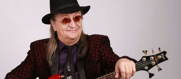 Основатель легендарного ансамбля Ариэль, заслуженный артист России Валерий Ярушин - Sputnik Беларусь