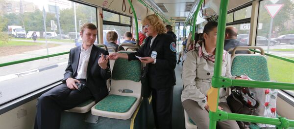 Контролеры в общественном транспорте - Sputnik Беларусь