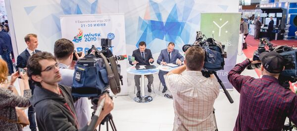 Подписание соглашения между Синезис спорт и Дирекцией Европейских игр-2019 - Sputnik Беларусь