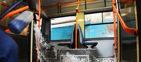 Гомельский троллейбус отвезли на мойку - Sputnik Беларусь