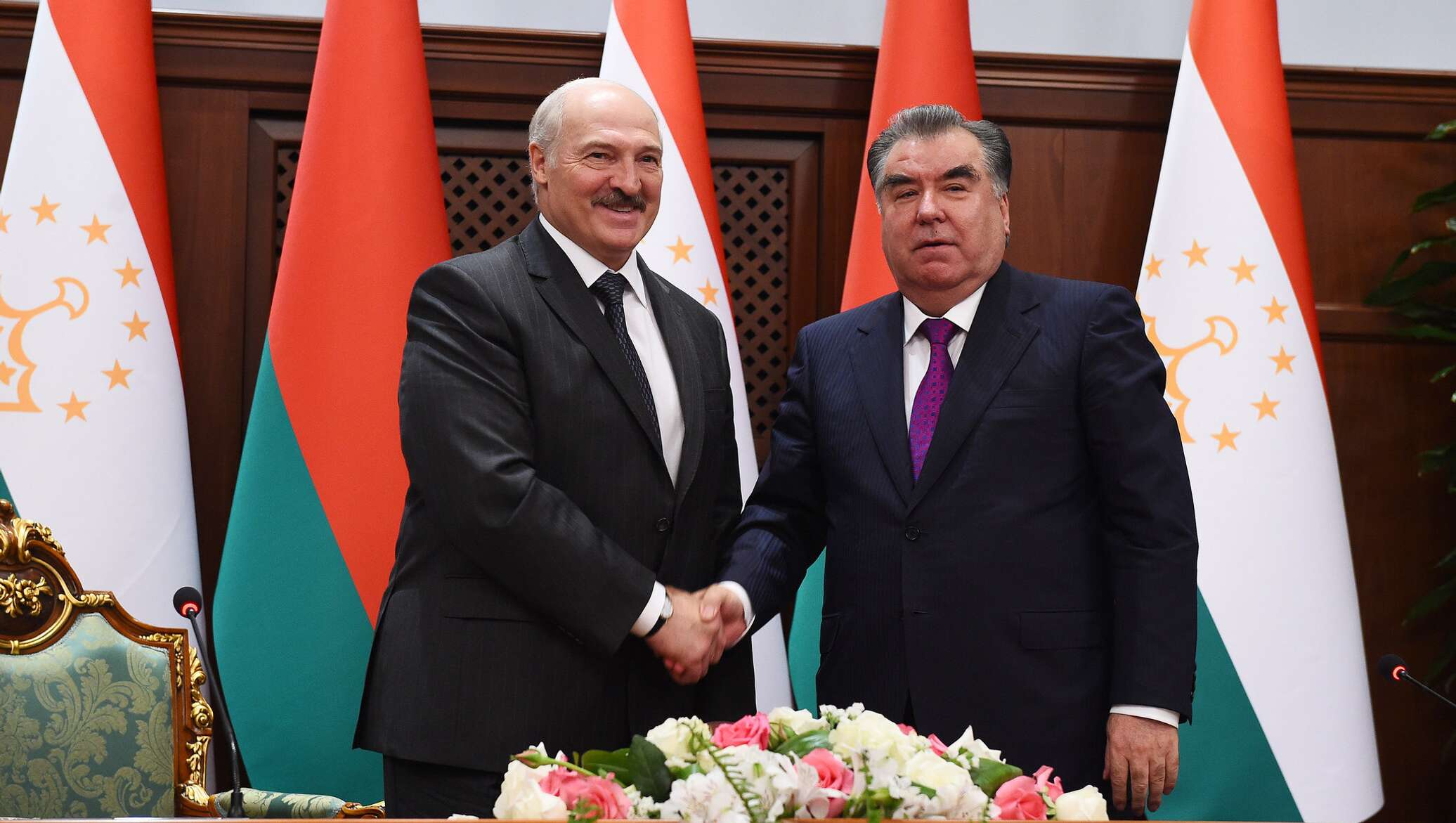 Таджики в белоруссии. Лукашенко и Эмомали Рахмон.