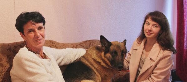 Елена, Александра и Армани - Sputnik Беларусь