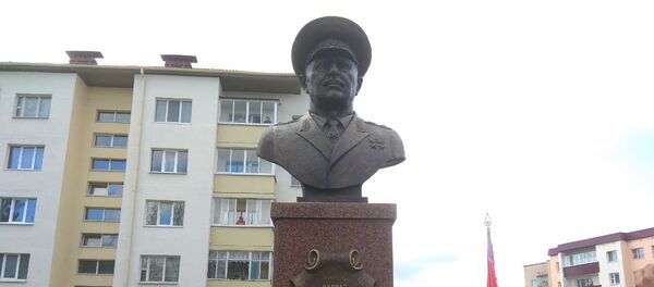 Бюст маршала Баграмяна - Sputnik Беларусь
