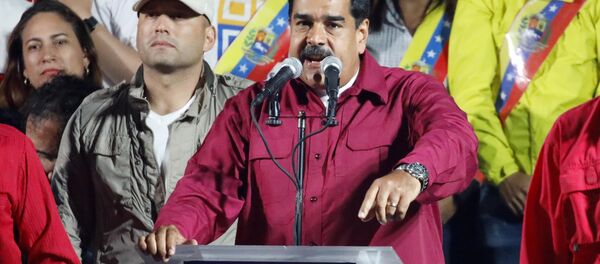 Николас Мадуро лидирует на президентских выборах в Венесуэле Николас Мадуро лидирует на президентских выборах в Венесуэле - Sputnik Беларусь