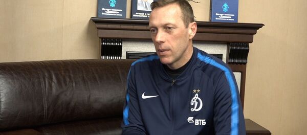 Роман Березовский о качествах вратаря и о юморе - Sputnik Беларусь