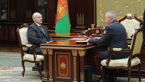 Александр Лукашенко принял с докладом министра внутренних дел Игоря Шуневича - Sputnik Беларусь
