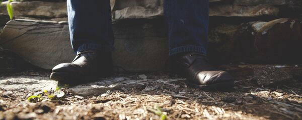 Ноги мужчины - Sputnik Беларусь