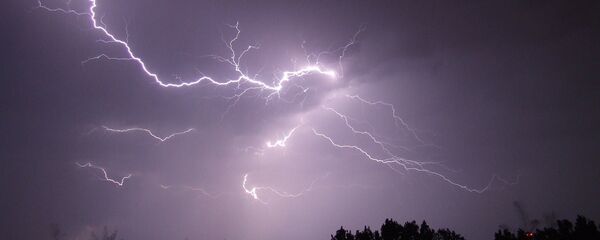 Молния, архивное фото - Sputnik Беларусь