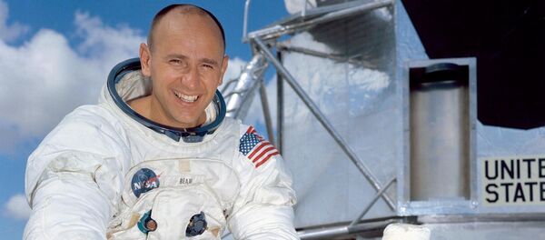 Алан Бин - Sputnik Беларусь