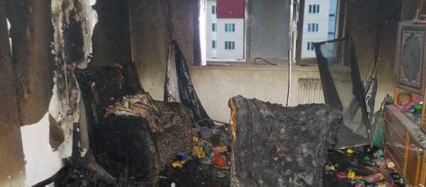 Сгоревшая квартира в Бобруйске, где погибли дети - Sputnik Беларусь