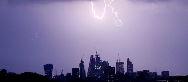 Молнии над лондонским сити - Sputnik Беларусь