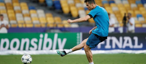 Португальский футболист Криштиану Роналду - Sputnik Беларусь