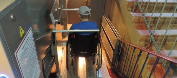 Инвалид-колясочник Андрей Антоненко из Гомеля - Sputnik Беларусь