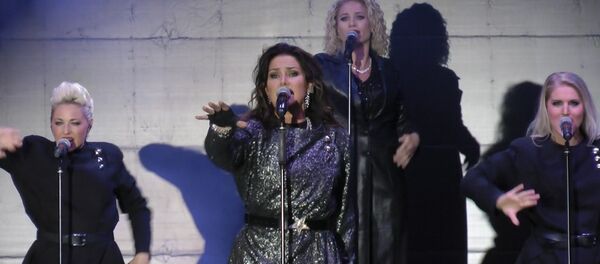 Бывшая солистка Ace of Вase Йенни Берггрен выступила в Минске - Sputnik Беларусь