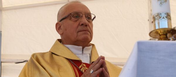 Кіраўнік рымска-каталіцкай царквы ў Беларусі арцыбіскуп Мінска-Магілёўскі Тадэвуш Кандрусевіч Кіраўнік рымска-каталіцкай царквы ў Беларусі арцыбіскуп Мінска-Магілёўскі Тадэвуш Кандрусевіч - Sputnik Беларусь