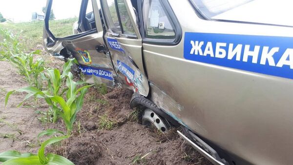 Бесправник в врезался в учебный автомобиль в Жабинковском районе - Sputnik Беларусь