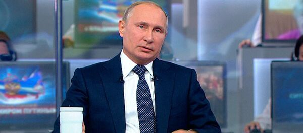 Путин о недопустимости превращения футбольных стадионов в рынки после ЧМ-2018 - Sputnik Беларусь